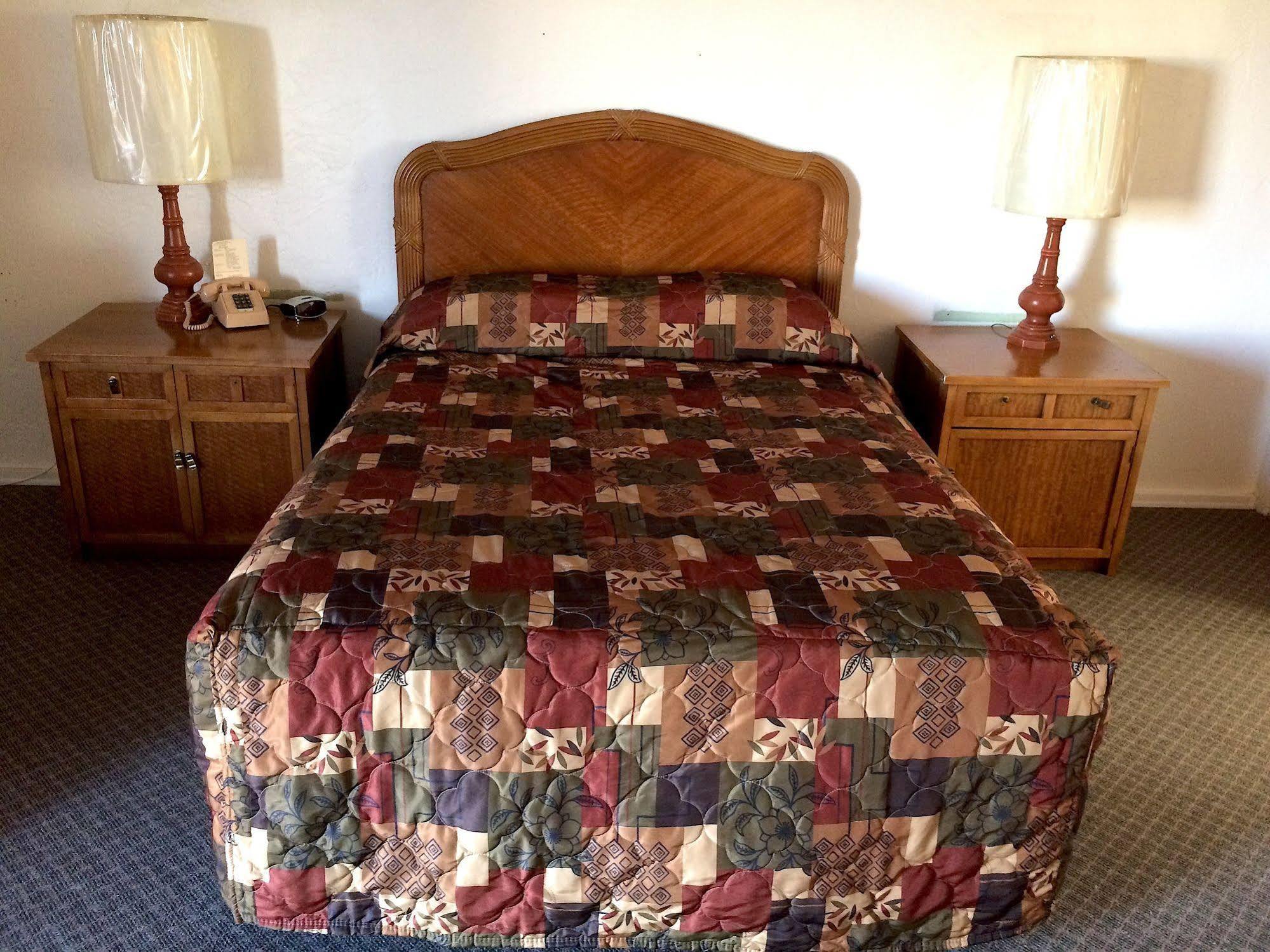 Connell Inn And Suites Экстерьер фото
